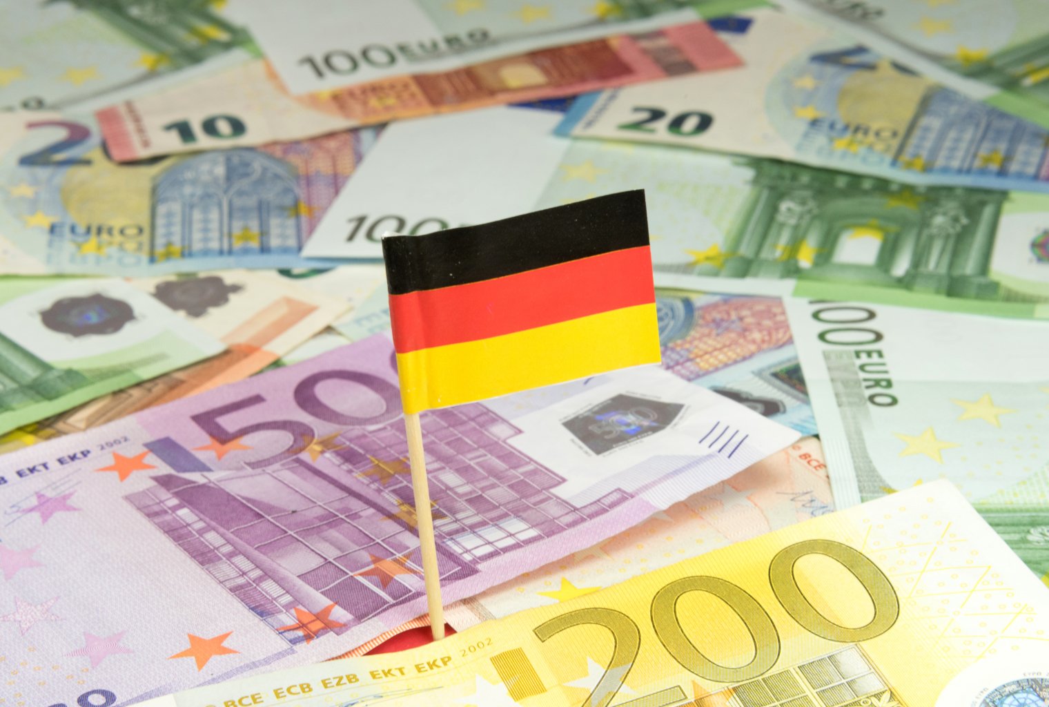 调查：58％的德国银行收取负利率